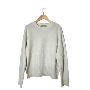 Everlane Wool Crewneck Sweater M Ivory Quiet Luxury Minimalist Casual Preppy